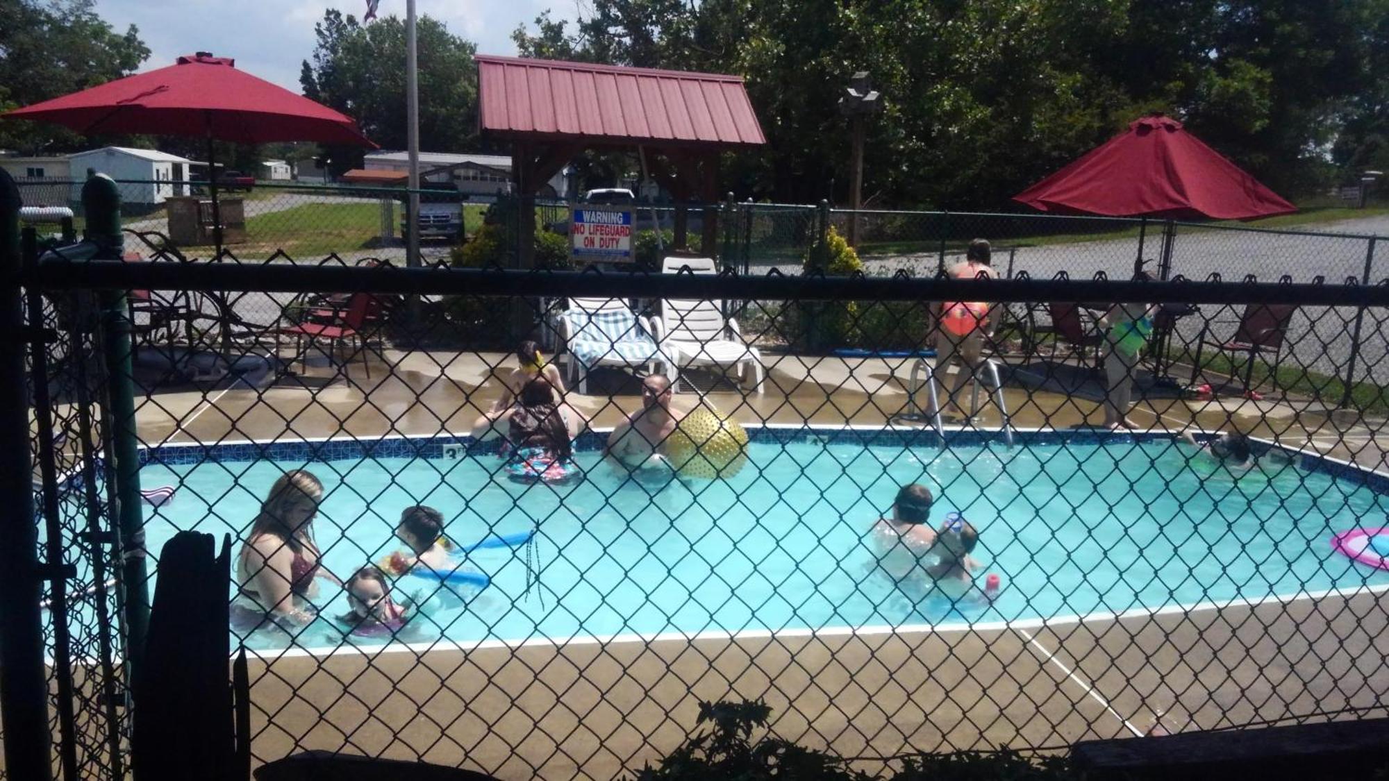 Bay Springs Country Inn & Marina Centre ภายนอก รูปภาพ